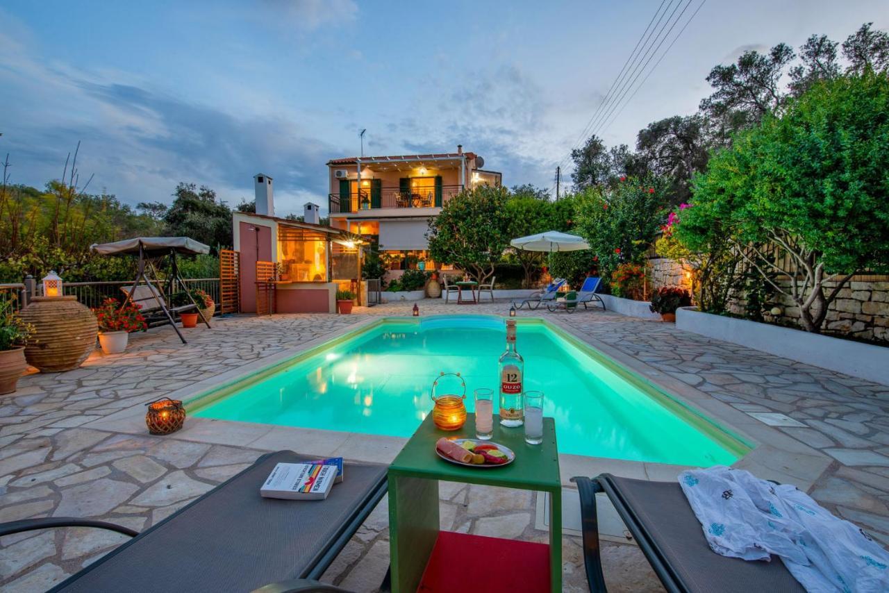 Villa Yiotta Kalodhikatika Экстерьер фото