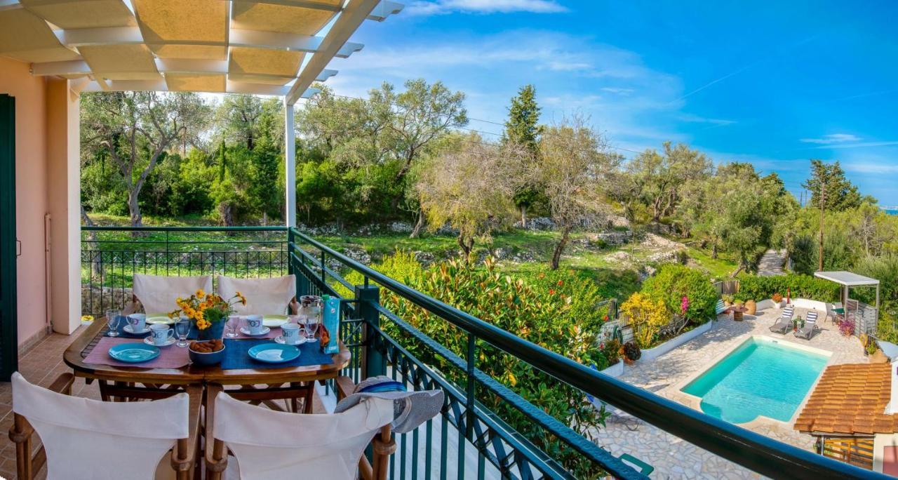 Villa Yiotta Kalodhikatika Экстерьер фото