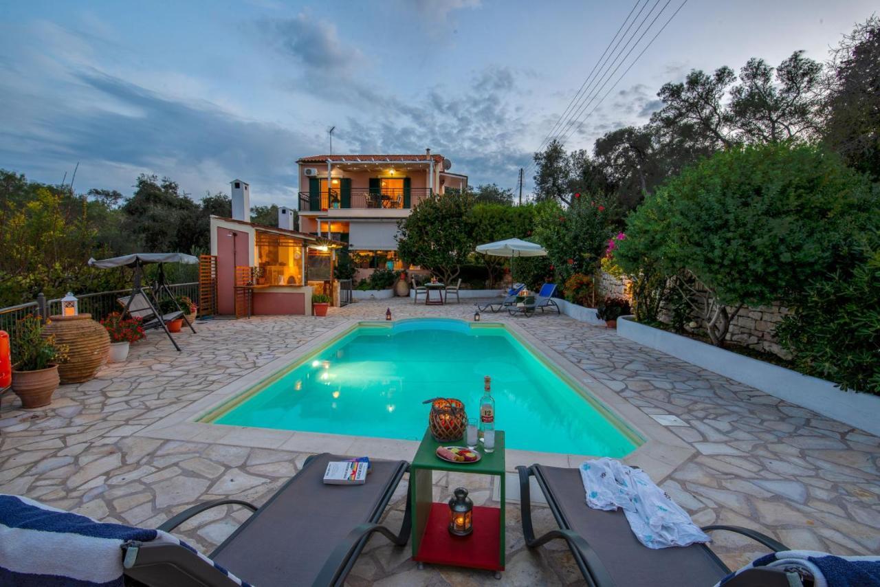 Villa Yiotta Kalodhikatika Экстерьер фото